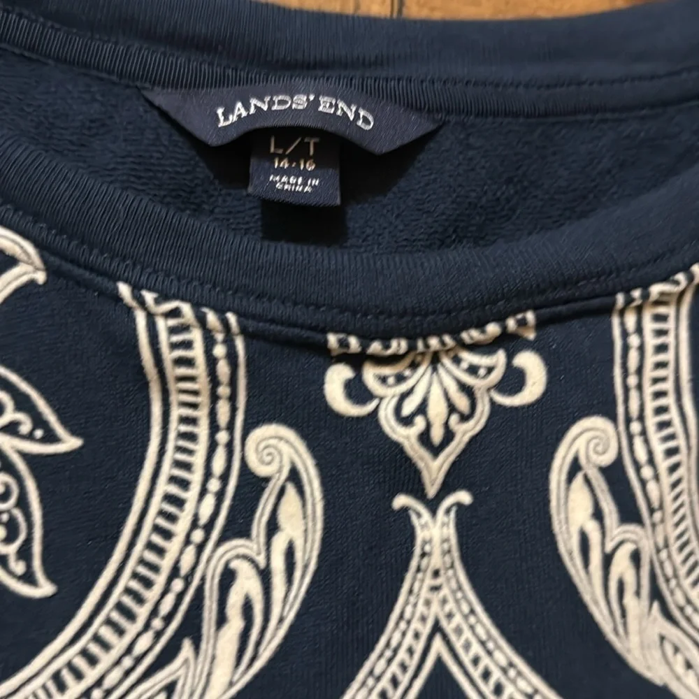 Lands End Navy Damask Velvet Print Sweatshirt Size L Tall